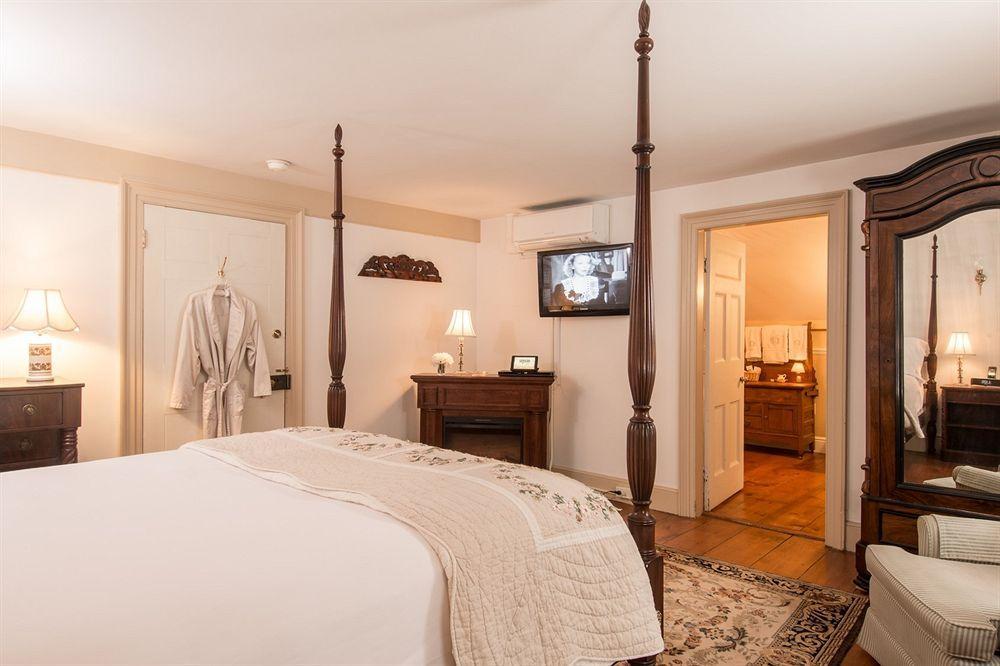 Caldwell House Bed And Breakfast Salisbury Mills Esterno foto