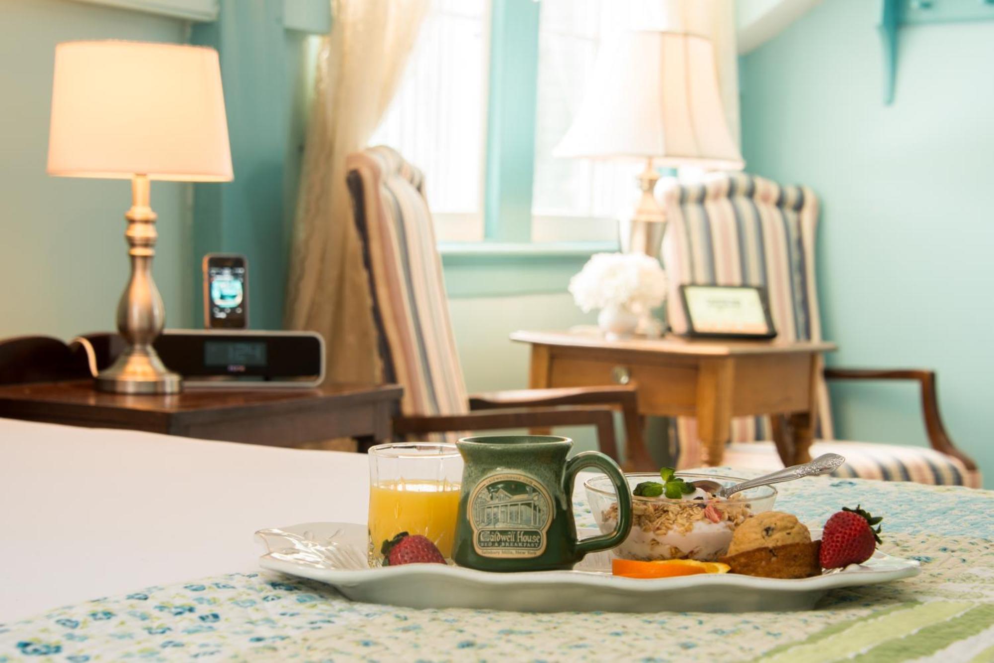 Caldwell House Bed And Breakfast Salisbury Mills Esterno foto