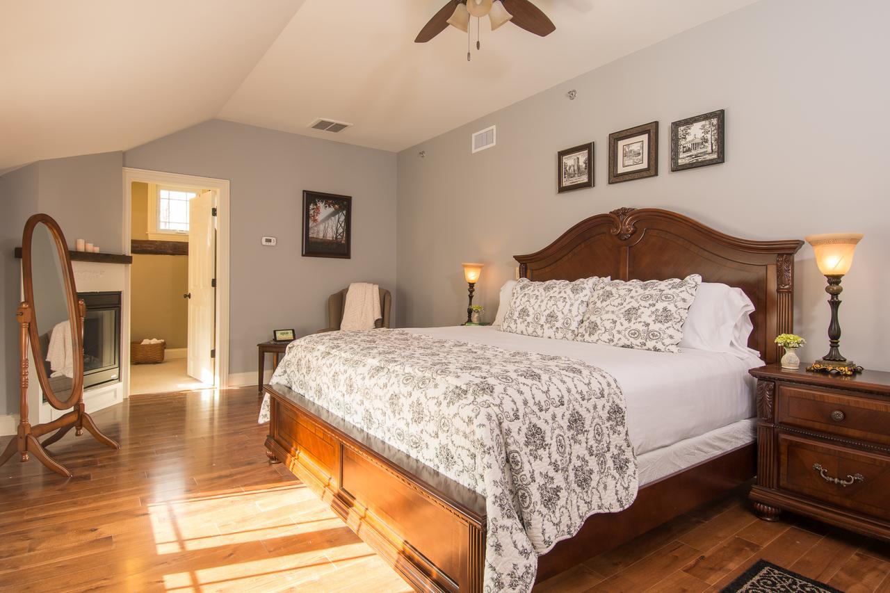 Caldwell House Bed And Breakfast Salisbury Mills Esterno foto