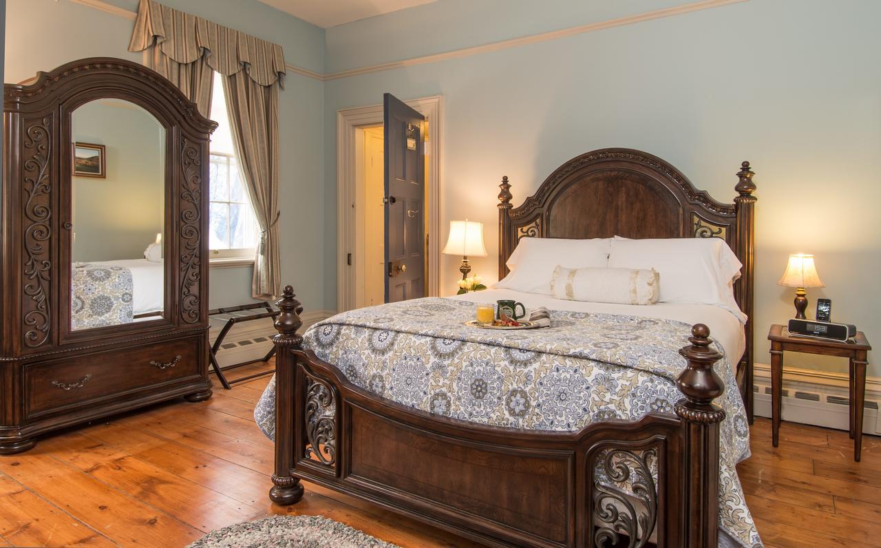 Caldwell House Bed And Breakfast Salisbury Mills Esterno foto
