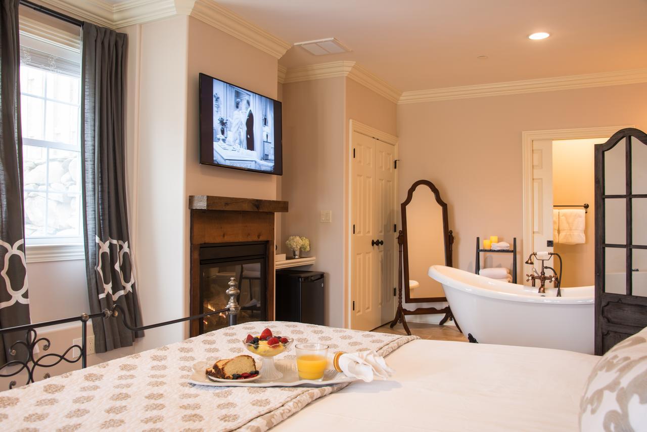 Caldwell House Bed And Breakfast Salisbury Mills Esterno foto
