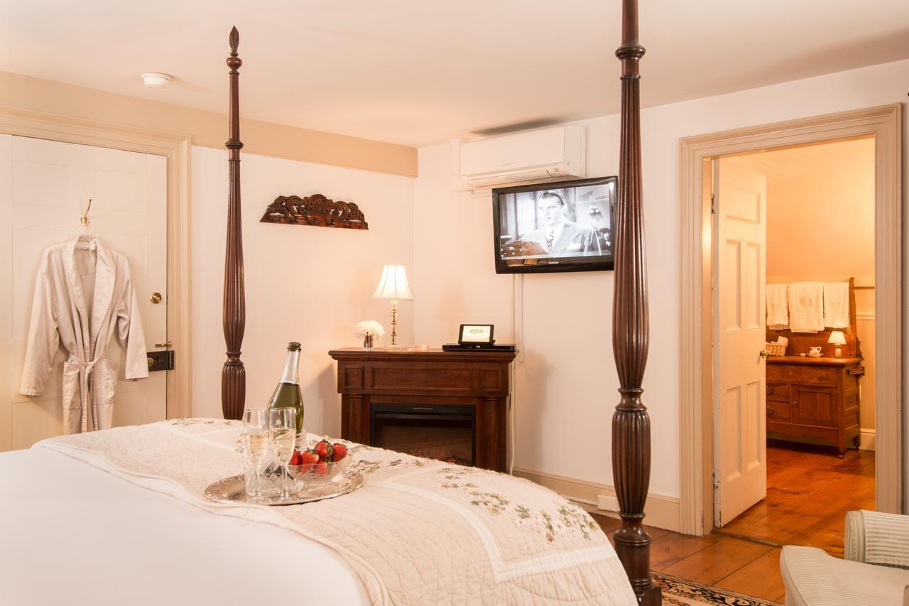 Caldwell House Bed And Breakfast Salisbury Mills Esterno foto