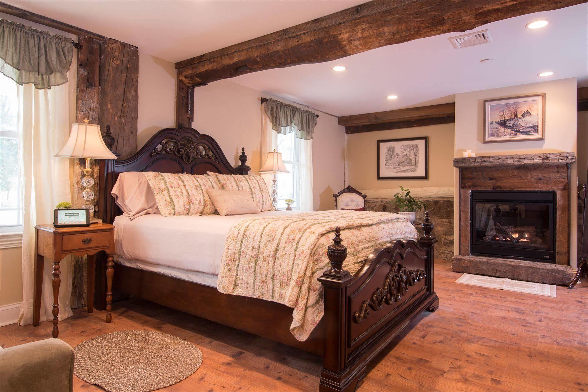Caldwell House Bed And Breakfast Salisbury Mills Esterno foto